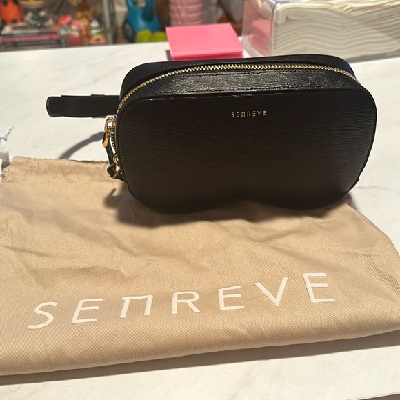 Senreve Coda belt bag in black - NWOT - Picture 1 of 16